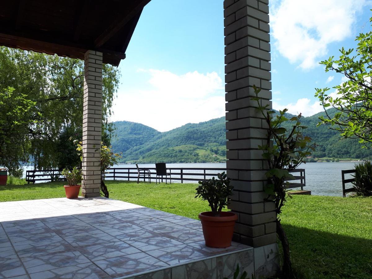 Dedin Raj Villa Golubac Bagian luar foto